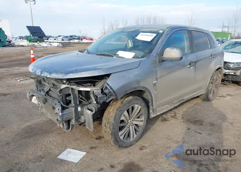 2020 Mitsubishi Outlander Sport 2.0 Es z USA, uszkodzony, nr VIN JA4AP3AU4LU003431